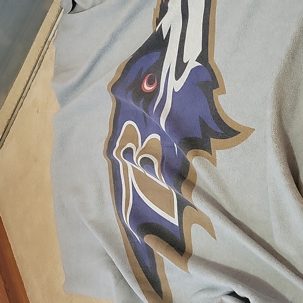Ravens throw blanket
